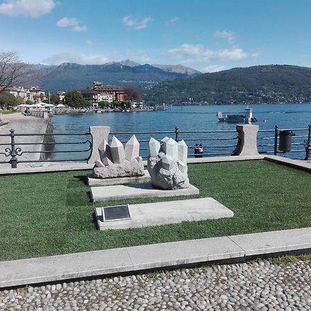 Hotel Elvezia Lake Maggiore Eksteriør bilde